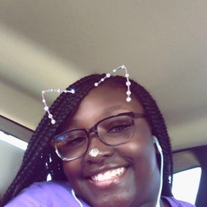 Meet your Posher, Kaitlyn